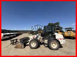 Caterpillar 908M