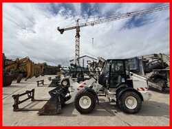 Caterpillar 908M