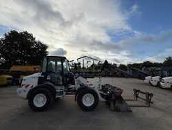 Caterpillar 908M