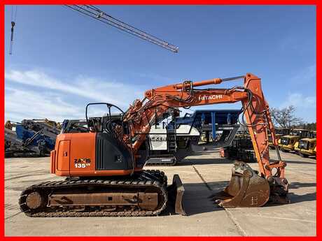 Hitatchi ZX 135 US