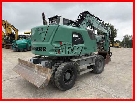 Liebherr A 914 Compact