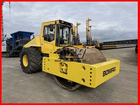 Bomag BW 225 D-3 VARIOCONTROL