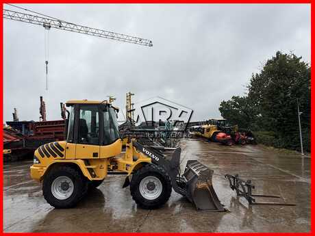 Volvo L 30 B PRO -ZX ! 2600h !